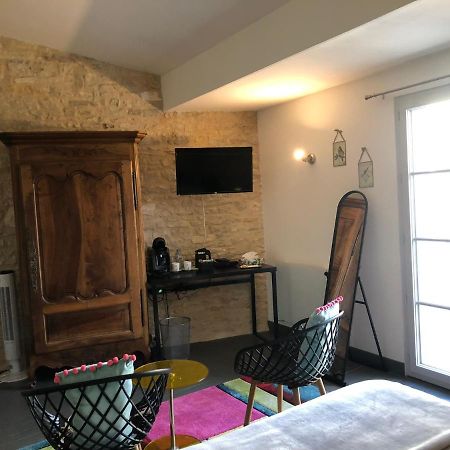 Les Halles Chambre D'Hotes Verteuil-sur-Charente Exterior photo