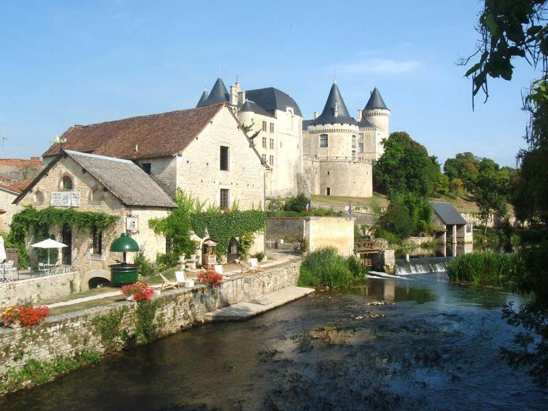 Les Halles Chambre D'Hotes Verteuil-sur-Charente Exterior photo